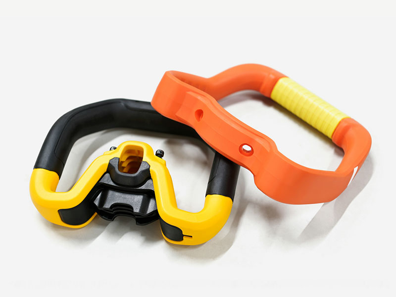 What are the five important stages of plastic molds?